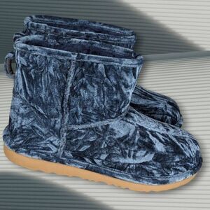 UGG Boots UGG Australia Classic Mini II Crushed Velvet Boots